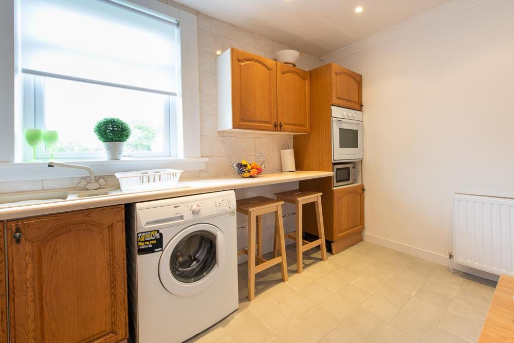 Premier - Ashgrove Apartment Coatbridge Esterno foto